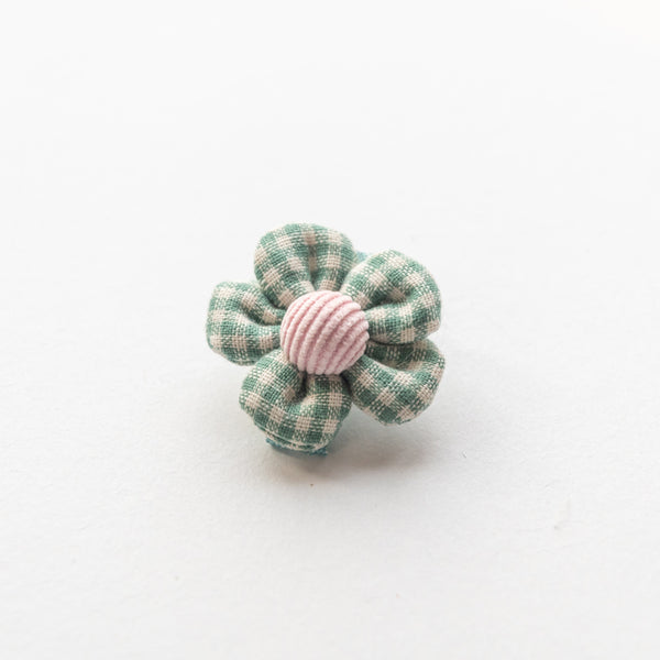 green flower with gingham pattern hair clip