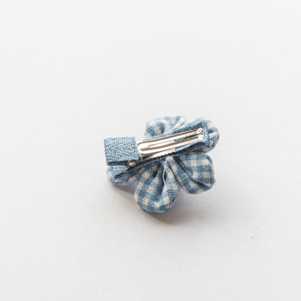 flower gingham pattern hair clip colored blue