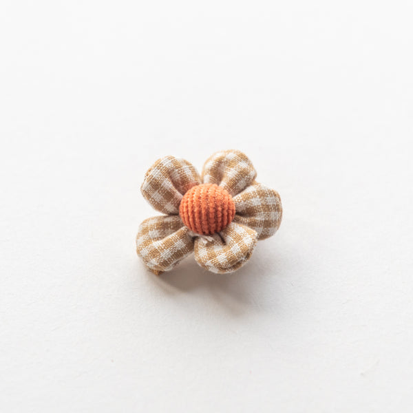 light brown flower gingham hair clip