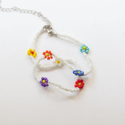 Handmade Flower Beads Necklace (Colorful)